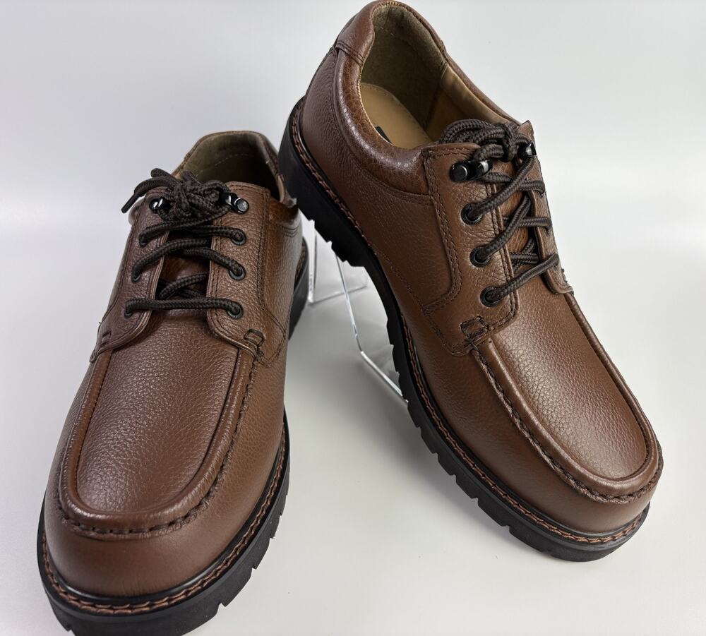 Dockers Glacier Men's Dark Tan Oxford Stain Defender Fusion Footbed Size 9.5 M